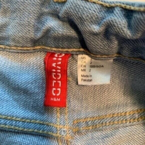 Divided H&M Denim Shorts Light Wash Cuffed - Picture 4 of 8